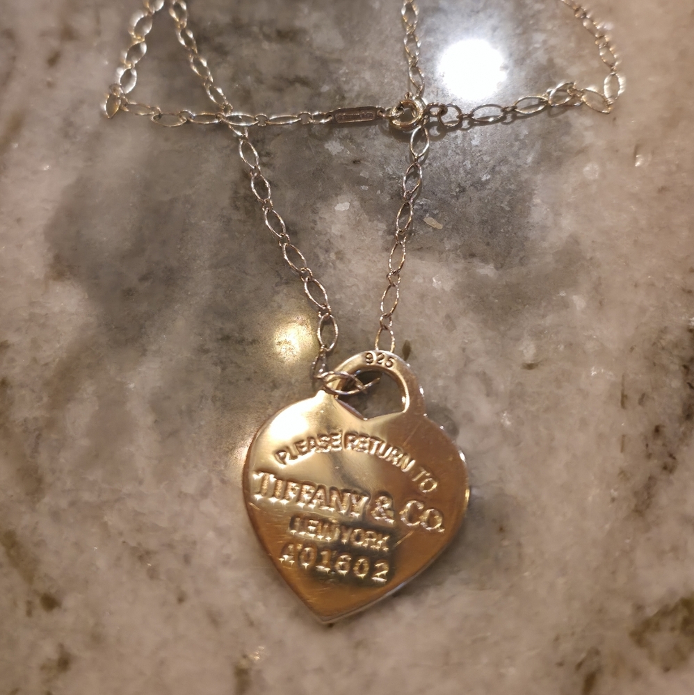 Tiffany & Co. I can’t believe this hasn’t sold!